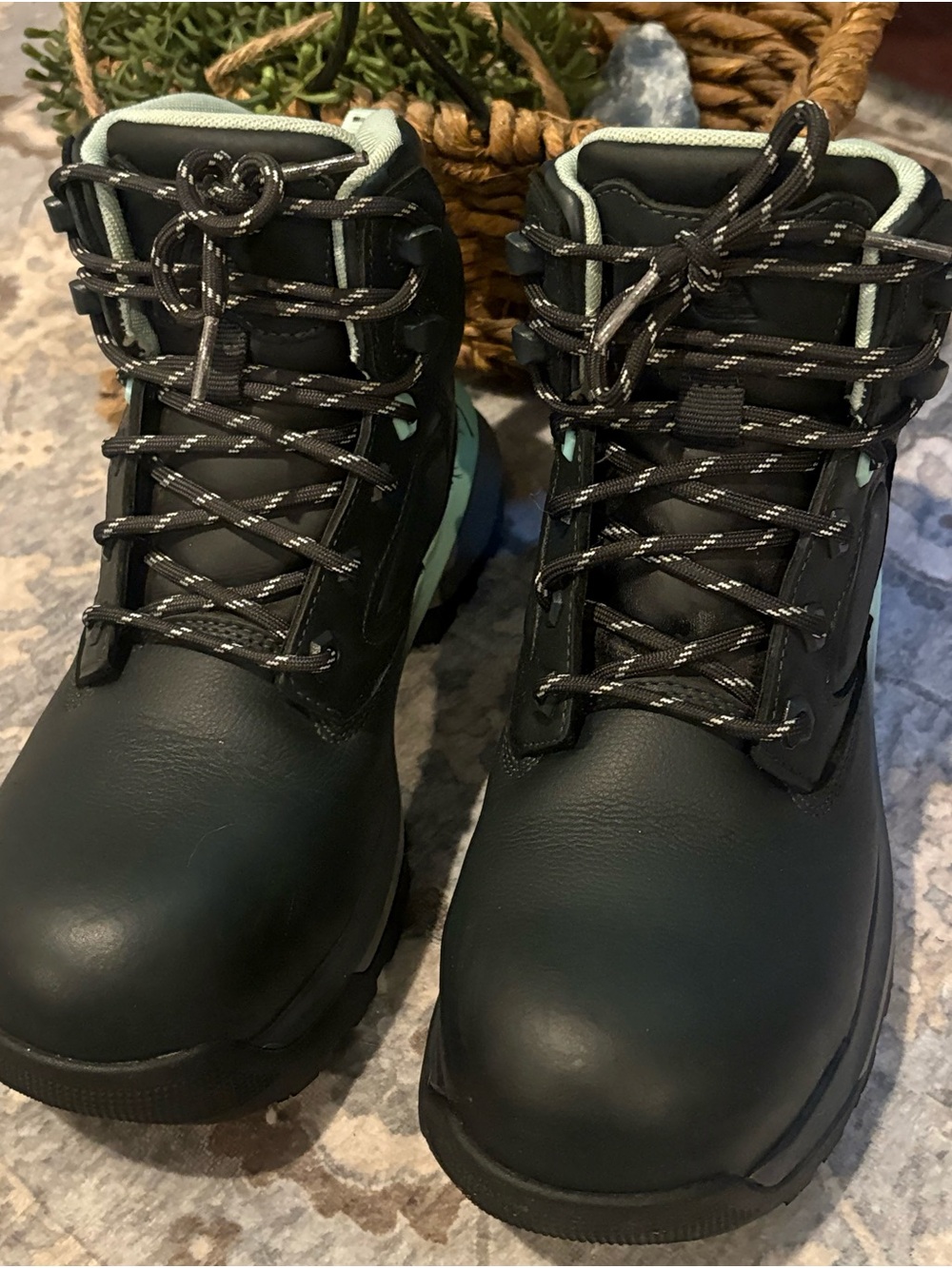 Shoes for Crews ACE Women’s Black Safety Work Boots Mint Accent Size (Size 7)